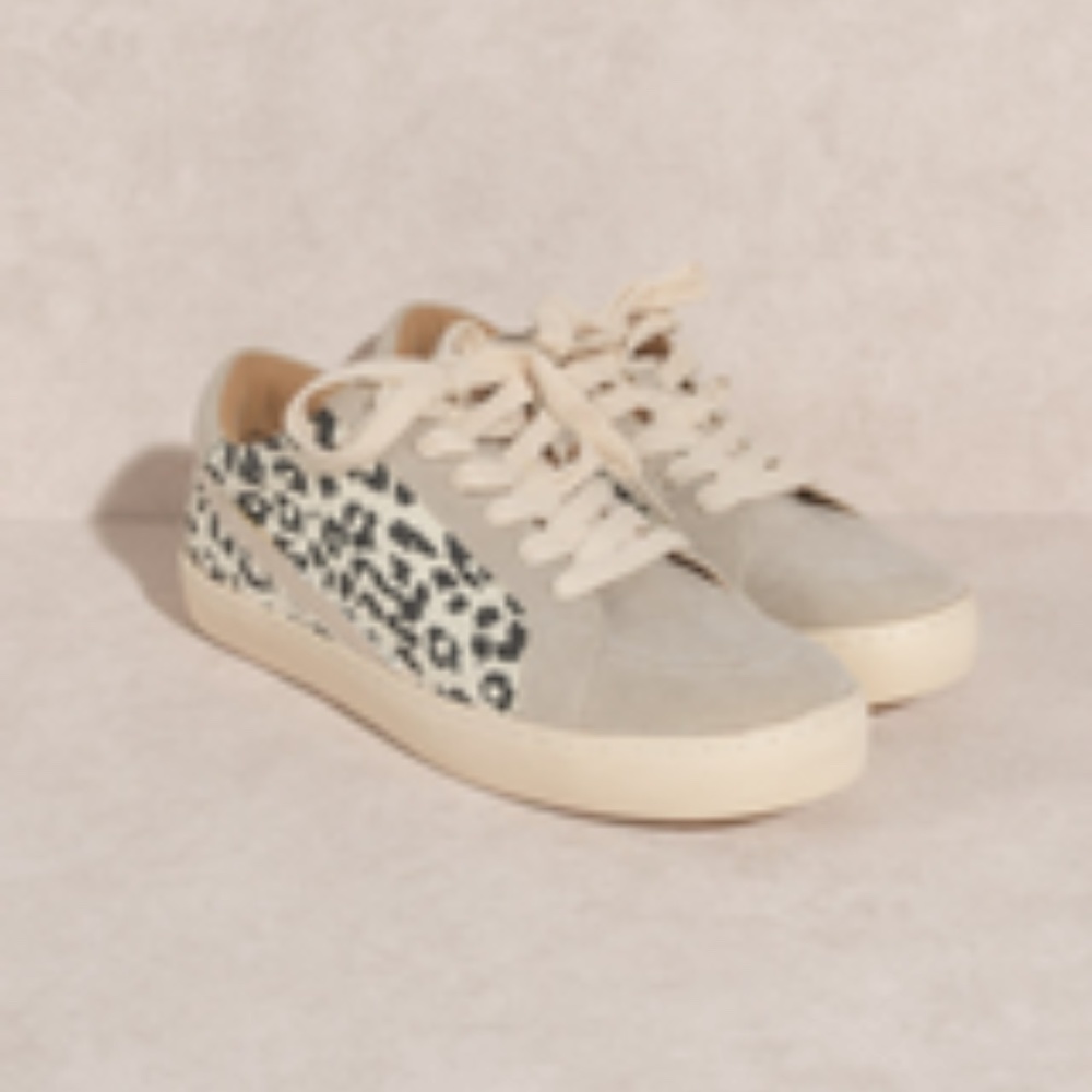 Leopard Print Sneakers Size 10